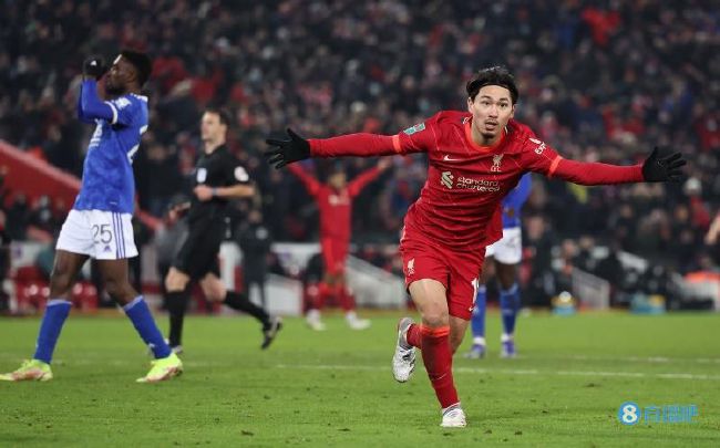 这位28岁的球员与路易斯维尔竞技女足的合同到期后，将于2024年1月1日加入我们。